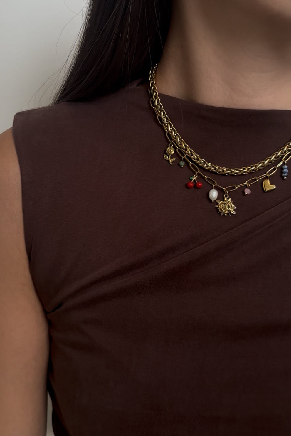COLLIER DONA