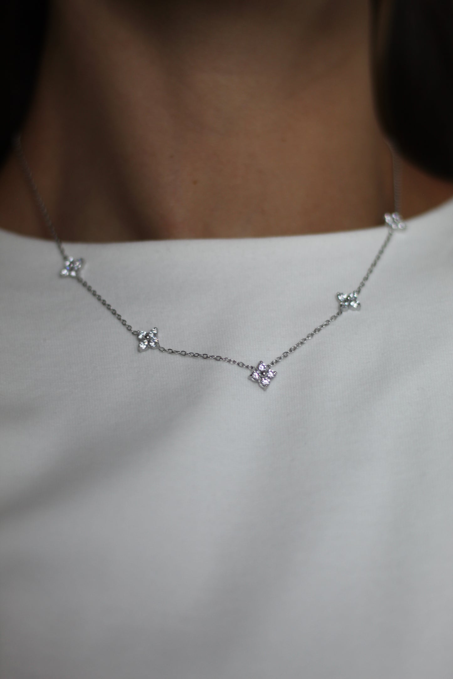 Collier Neva
